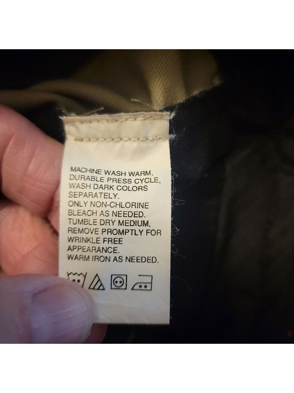 Izod Men's Khaki Chinos 38x32 - Picture 5 of 5